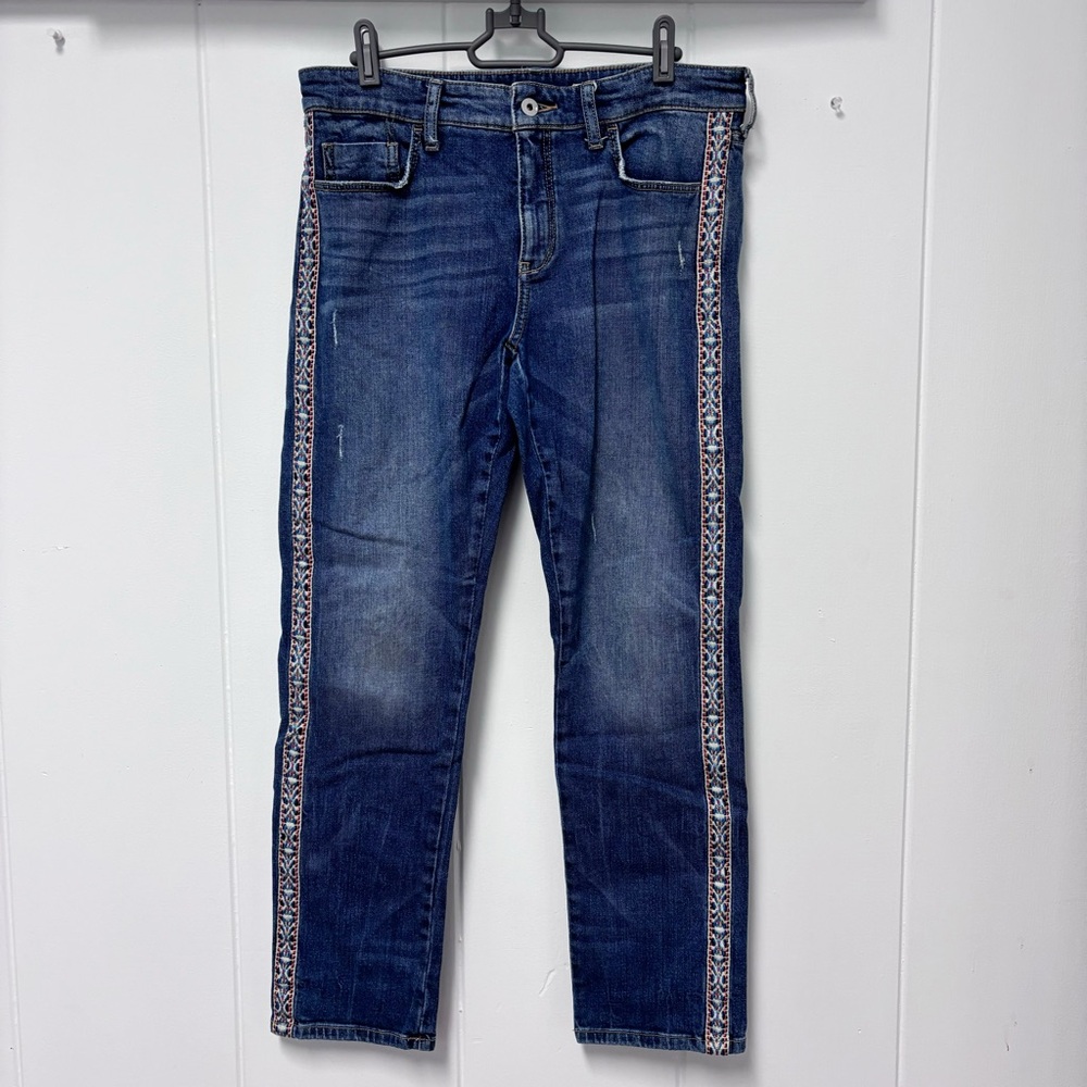 Anthropologie Pilcro Embroidered Boyfriend Jeans Blue Size 29